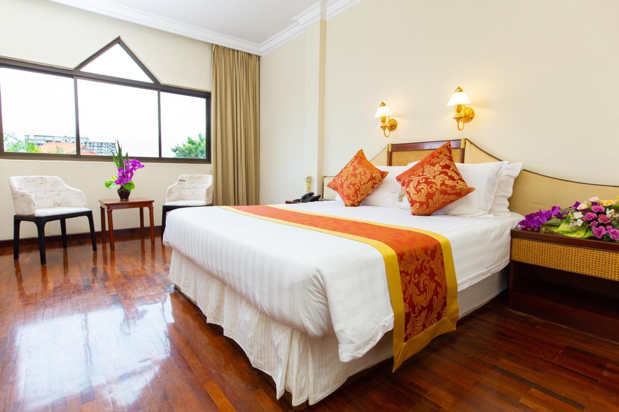 Laotel Vientiane Exteriör bild